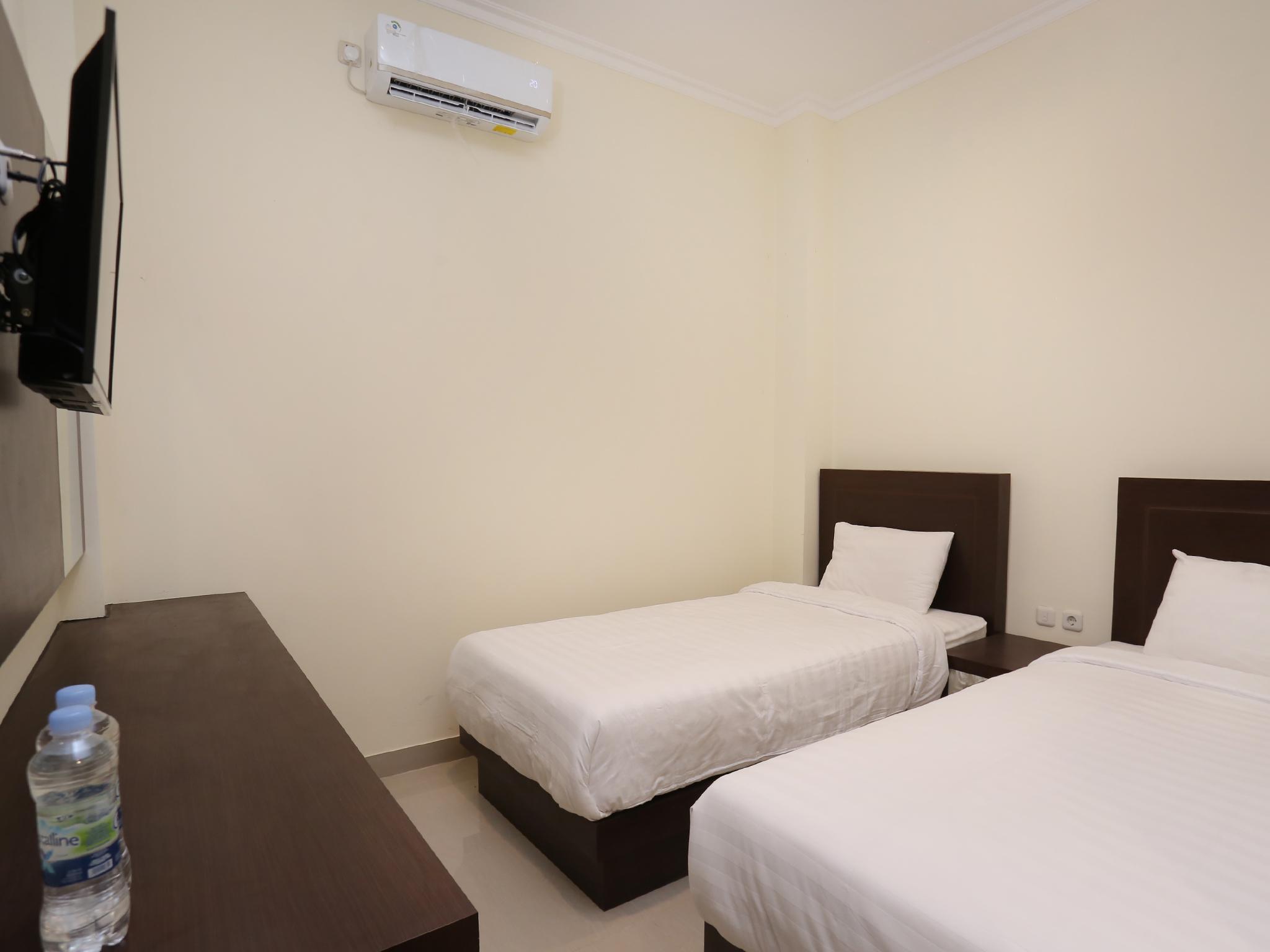 Collection O Yogyakarta Near Jalan Malioboro Formerly Alena Residence Exterior foto