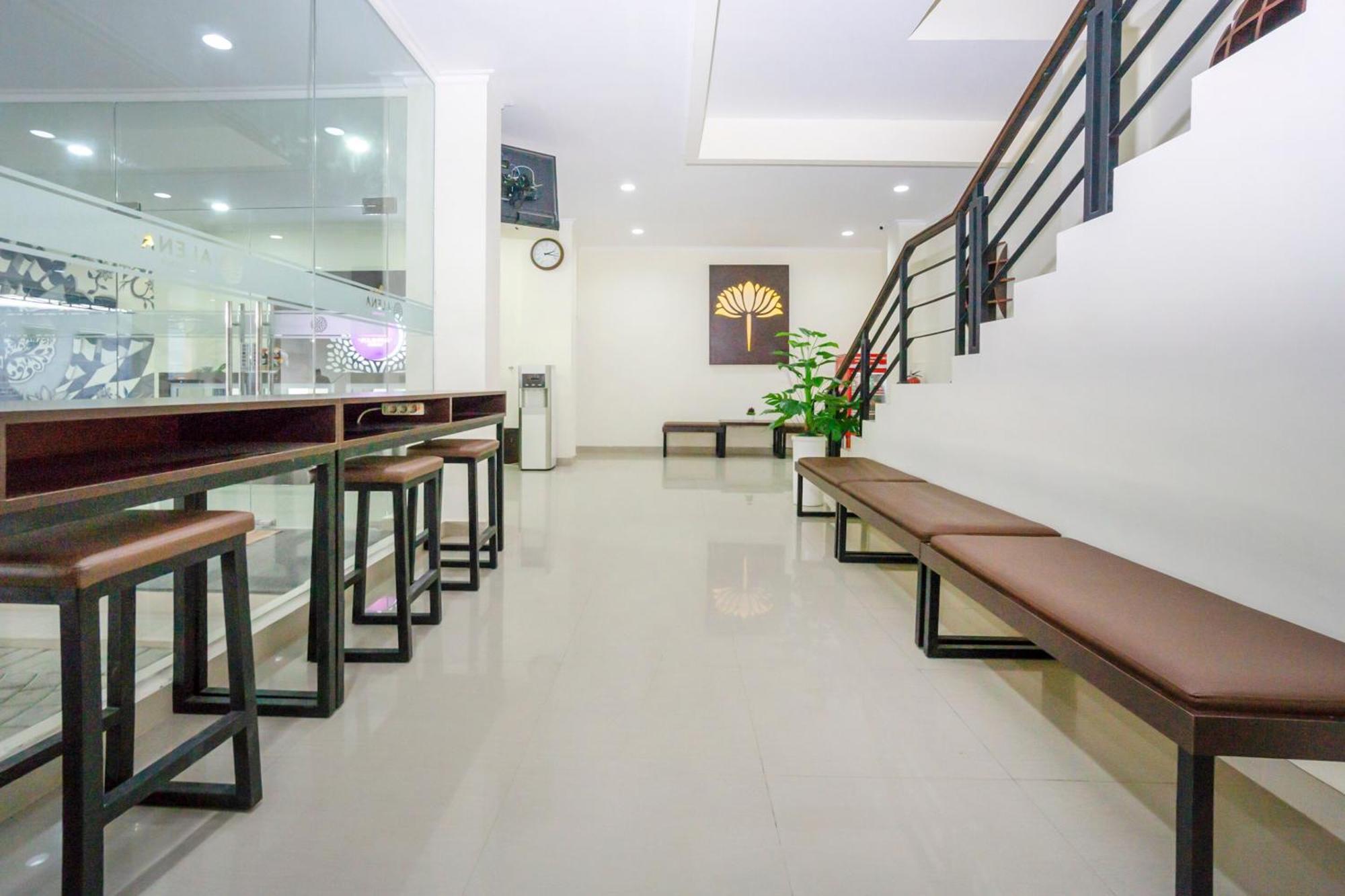 Collection O Yogyakarta Near Jalan Malioboro Formerly Alena Residence Exterior foto